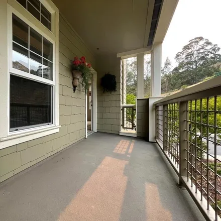 Image 9 - 801 Swallowtail Court, Brisbane, CA 94005, USA - Apartment for rent