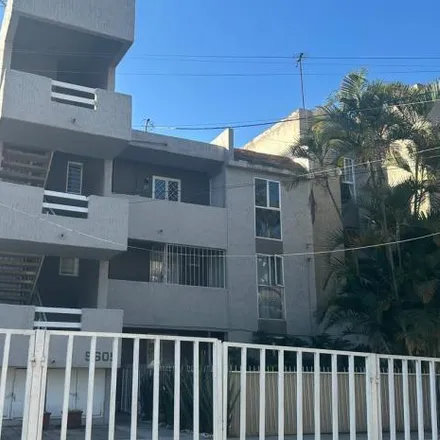Image 2 - Pedro Simon Laplace, Calle Circunvalación Norte, Pirámides, 45079 Santa Ana Tepetitlán, JAL, Mexico - Apartment for rent