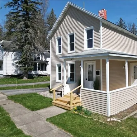 Image 3 - 18 Pine Street, Village of Whitesboro, Whitestown, NY 13492, USA - House for sale