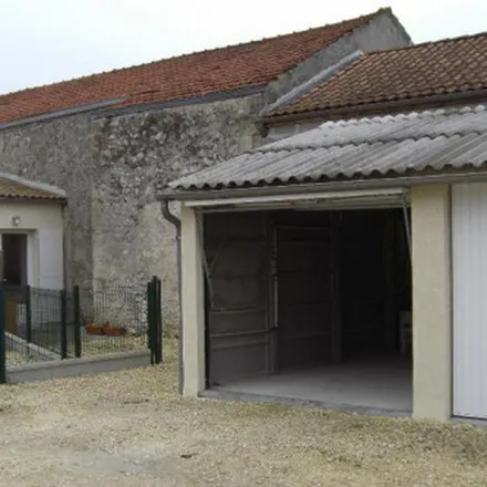 Image 3 - Saint-Christoly-de-Blaye, Gironde, France - Apartment for rent