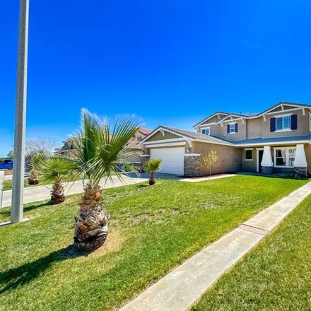 Image 2 - 6374 Atlas Way, Palmdale, CA 93552, USA - House for sale