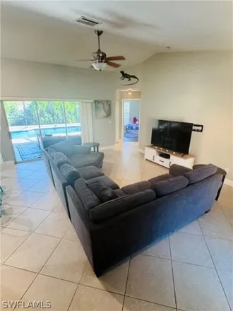 Image 5 - 385 Southwest 20th Street, Cape Coral, FL 33991, USA - House for sale