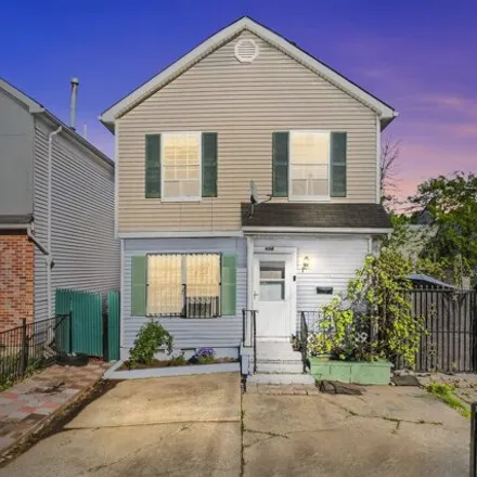 Buy this 5 bed house on 608 Ocean Avenue in West Bergen, Jersey City