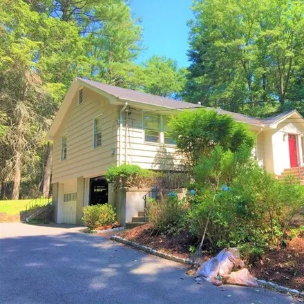 Rent this 4 bed house on 53 Deerhaven Road in Lincoln, MA 01773