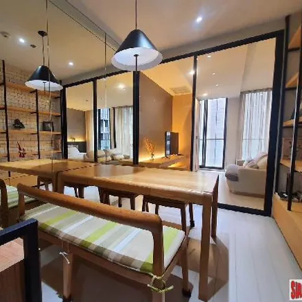 Rent this 1 bed apartment on Krungsri Ploenchit Tower in Witthayu Road, Lang Suan