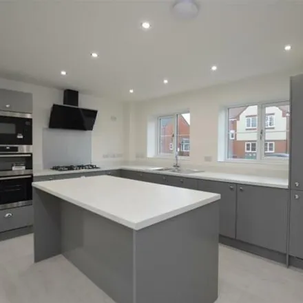 Image 2 - Sutton Scarsdale Hall, Hall Drive, Sutton Scarsdale, S44 5UR, United Kingdom - House for rent