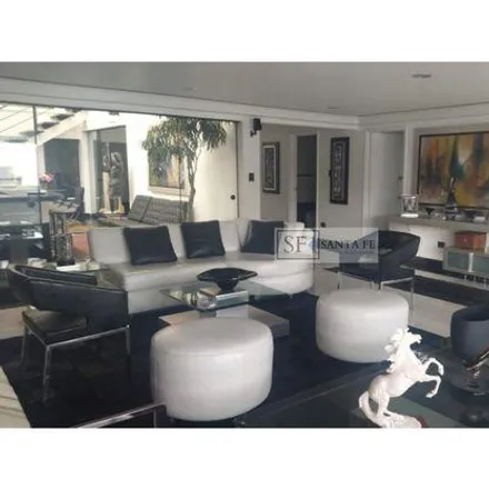 Buy this studio apartment on Calle Los Álamos in Lince, Lima Metropolitan Area 51015