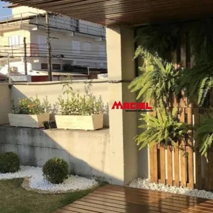Buy this 4 bed apartment on unnamed road in Sarapuí, Sarapuí - SP