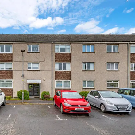 Buy this 3 bed apartment on Melrose Court in Rutherglen, G73 3DB