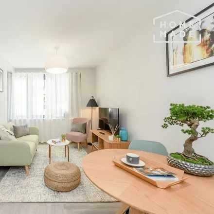 Rent this studio apartment on Pacific Crescent in London, HA9 0QP
