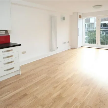 Rent this 1 bed apartment on Commercial Road in Ratcliffe, London