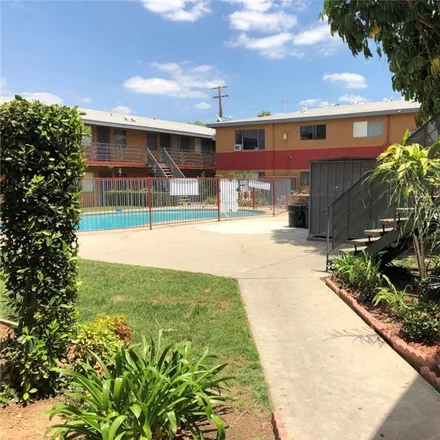 Image 5 - 1039 West Garvey Avenue North, West Covina, CA 91790, USA - Townhouse for sale