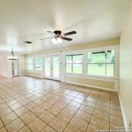 Image 9 - 153 Lake Forrest Drive, Guadalupe County, TX 78155, USA - House for rent