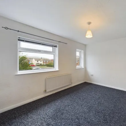 Image 7 - Nightingale Road, Redcar and Cleveland, TS6 9PY, United Kingdom - House for rent