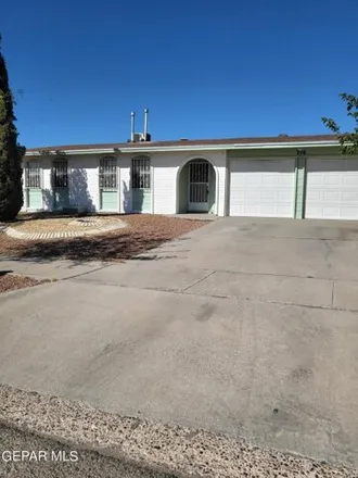 Image 2 - 710 Derrickson Drive, El Paso, TX 79912, USA - House for sale