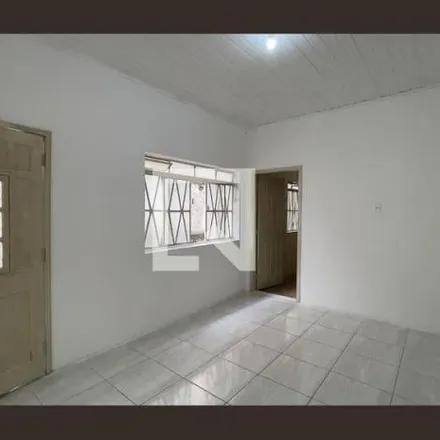 Rent this 2 bed house on Rua Cachoeiro de Itapemirim in Vila Guilhermina, São Paulo - SP