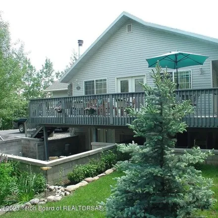 Buy this 3 bed house on 225 Sugar Loaf Drive in Star Valley Ranch, WY 83127