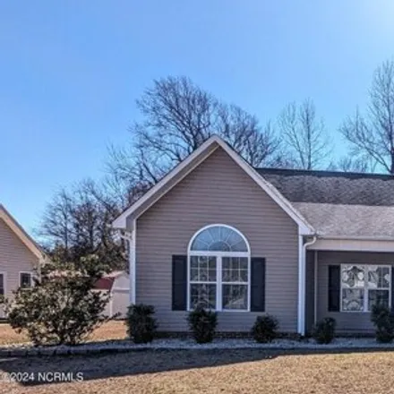 Buy this 3 bed house on 156 Fern Court in Craven County, NC 28562