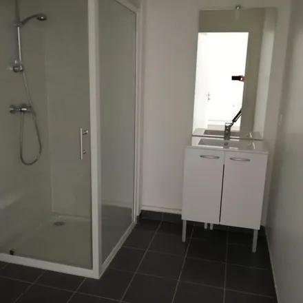 Rent this 1 bed apartment on 3252 Route de Neufchâtel in 76230 Bois-Guillaume, France