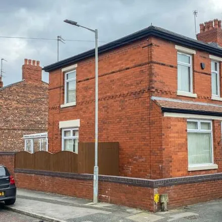 Rent this 2 bed house on Westminster Avenue in Stockport, SK5 7AZ