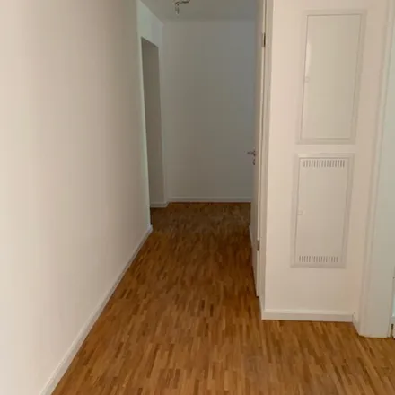 Rent this 3 bed apartment on Nürnberger Straße 157 in 91052 Erlangen, Germany