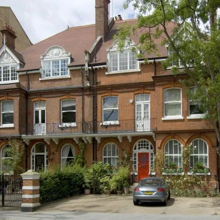 Rent this 5 bed apartment on Albemarle Mansions in Heath Drive, London