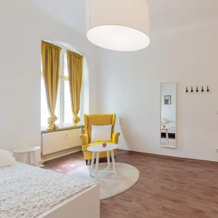 Rent this 1 bed apartment on Brgrs Brgrs in Pettenkoferstraße 2B, 10247 Berlin