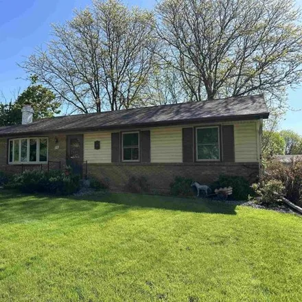 Buy this 3 bed house on 2136 Huron Drive in Janesville, WI 53545