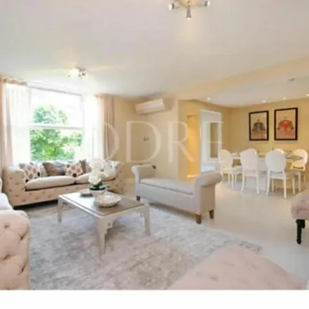 Image 4 - Finchley Road, London, NW8 0SG, United Kingdom - Apartment for rent