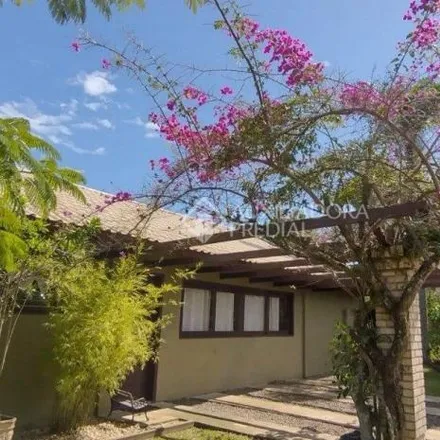 Buy this 5 bed house on Rua das Garotas in Limpa, Garopaba - SC