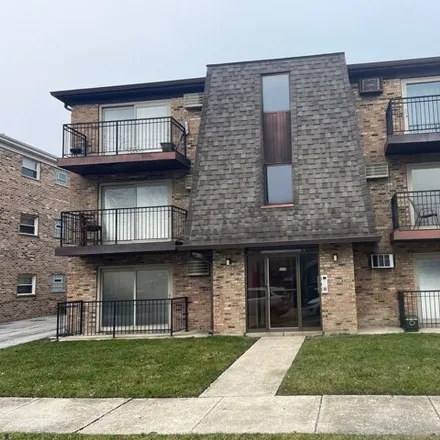 Rent this 2 bed apartment on 12264 South Spencer Street in Alsip, IL 60803