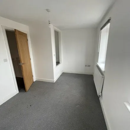 Image 6 - Cross Keys, Nook End Road, Heanor, DE75 7WP, United Kingdom - Apartment for rent