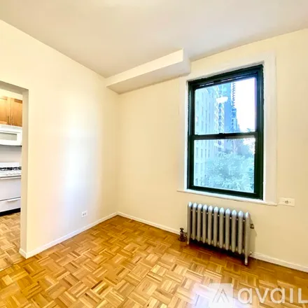 Image 5 - 542 E 79th St, Unit 5C - Apartment for rent