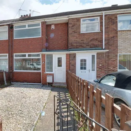 Rent this 2 bed townhouse on Moorhouse Road in Hull, HU5 5PW
