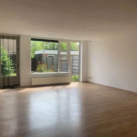 Rent this 3 bed apartment on Grootzeil 1 in 3891 KH Zeewolde, Netherlands