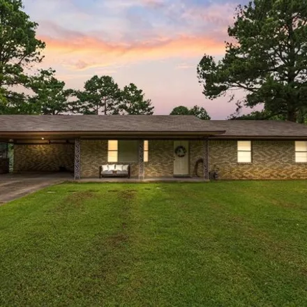 Buy this 4 bed house on 21 Hummingbird Ln in Conway, Arkansas