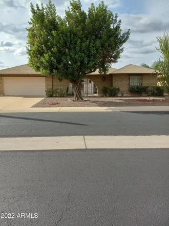 Buy this 3 bed house on 11040 West Meade Drive in Sun City, AZ 85351