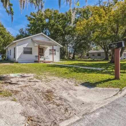 Buy this 2 bed house on 1133 Neville Avenue in Lakeland, FL 33805