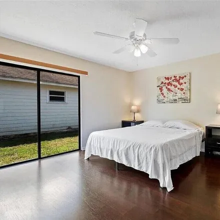 Rent this 3 bed house on Jupiter in FL, 33458