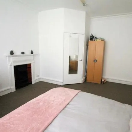 Image 5 - Clairville Road, Middlesbrough, TS4 2HH, United Kingdom - Room for rent