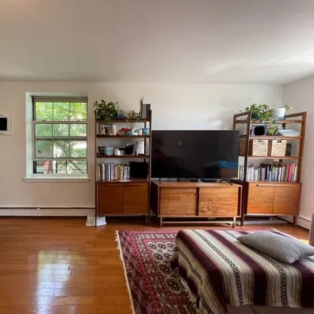 Rent this 3 bed apartment on 3405 Riverdale Ave Apt 3 in New York, 10463