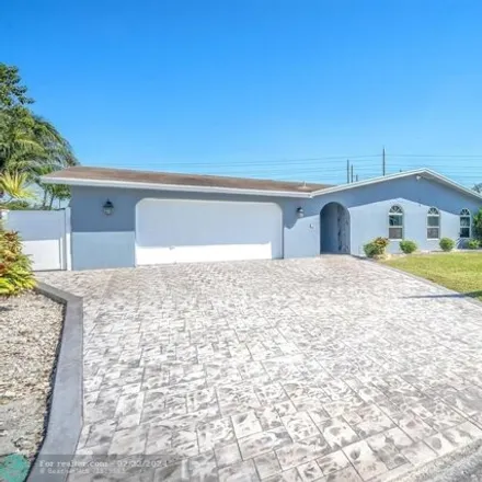 Rent this 5 bed house on 4400 Southwest 37th Avenue in Dania Beach, FL 33312