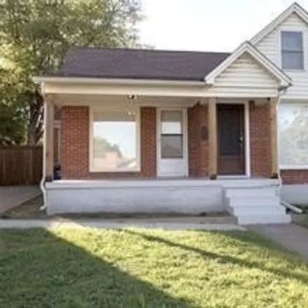 Image 1 - 809 Cliffdale Avenue, Dallas, TX 75211, USA - House for rent