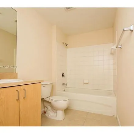Image 4 - 569 Northeast 3rd Avenue, Fort Lauderdale, FL 33301, USA - Apartment for rent