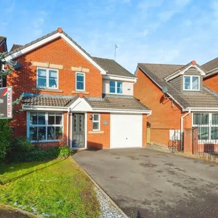 Buy this 4 bed house on Washington Close in Widnes, WA8 9QJ