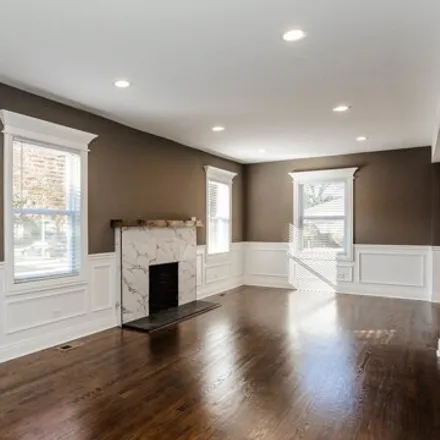 Image 4 - 1400-1406 East 86th Street, Chicago, IL 60617, USA - House for sale