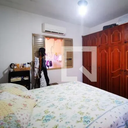 Rent this 4 bed house on Rua Orlando Scarpinelli in Torres de São José, Jundiaí - SP