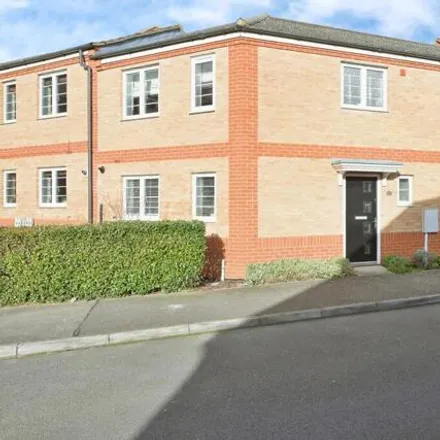 Buy this 3 bed townhouse on Turners Court in Wootton, NN4 6LT