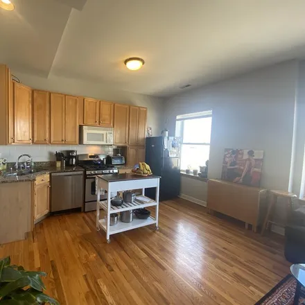 Rent this 1 bed apartment on 1351 North Damen Avenue in Chicago, IL 60622