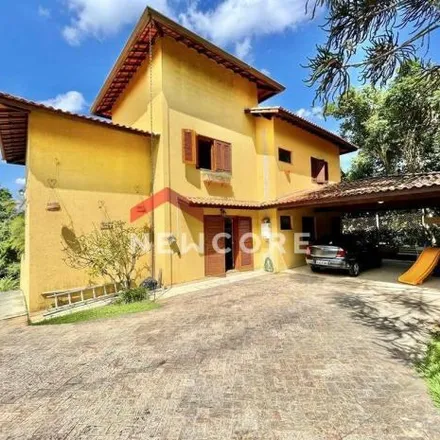 Buy this 4 bed house on Rua das Camélias in Jardim Ana Stella, Carapicuíba - SP